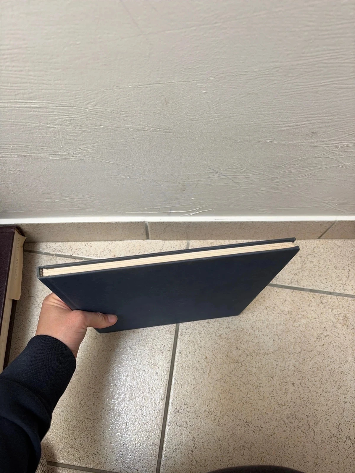 Imitation marble book – photo 3